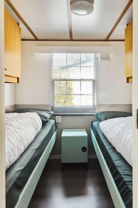 4 Persons Chalet Valkenbosch Situated In The Forested Area 奥斯特韦克 外观 照片