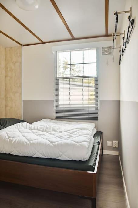 4 Persons Chalet Valkenbosch Situated In The Forested Area 奥斯特韦克 外观 照片